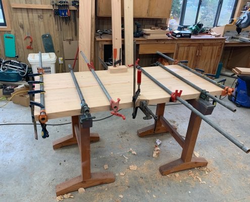 building wooden table