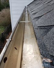 house gutter cleaning