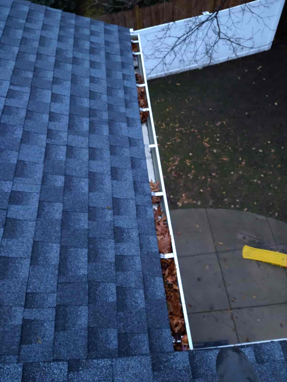 gutter cleaning safety