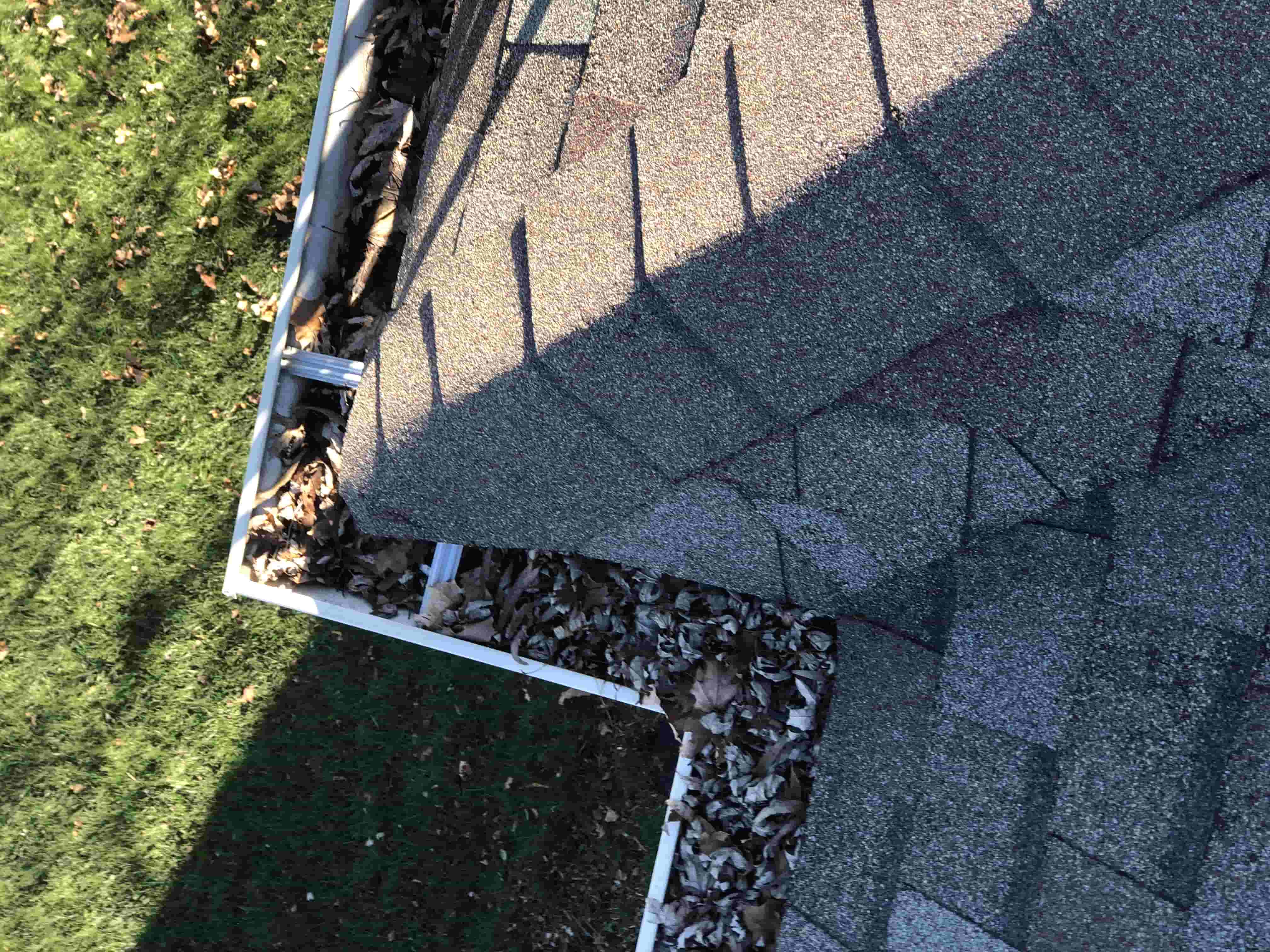 how to clear a gutter