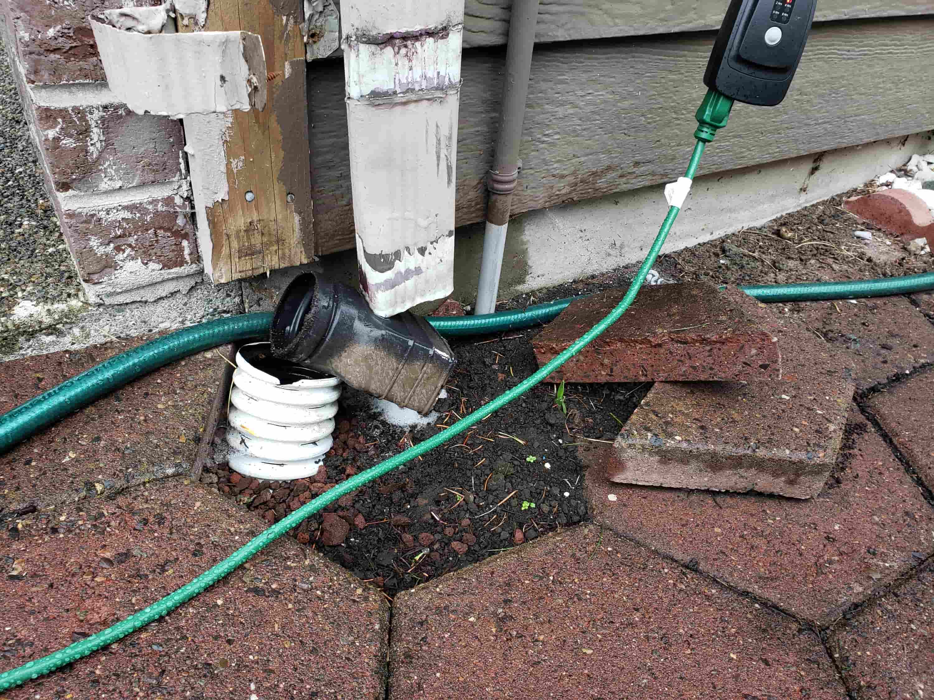 how to clean dirt off gutters