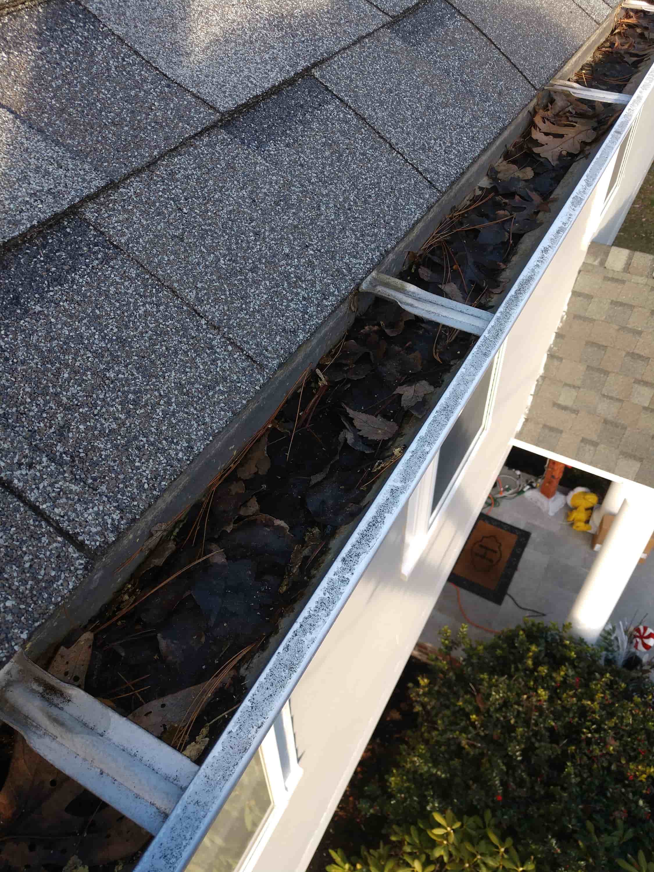 what height ladder for gutters
