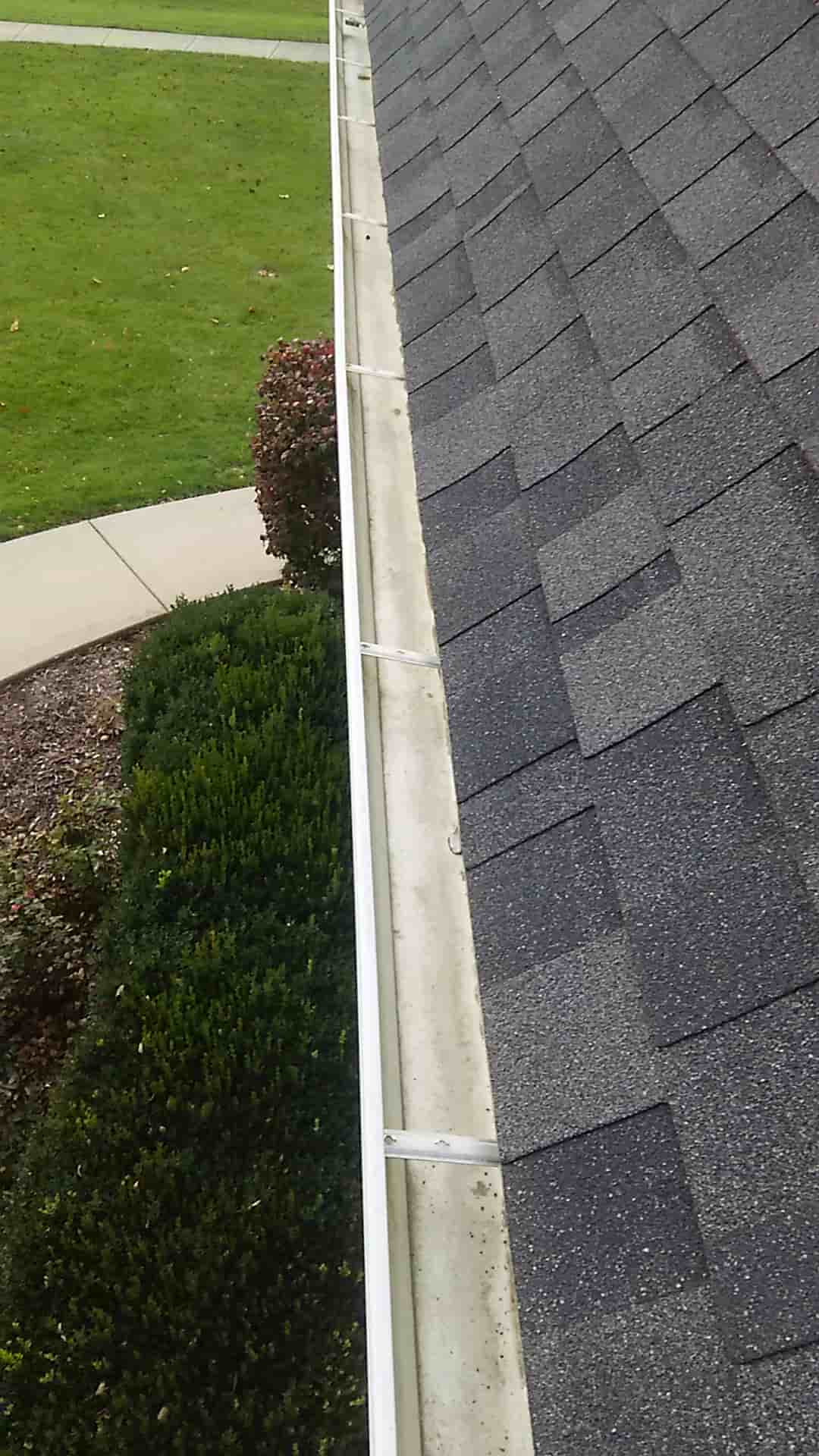cleaning out gutters
