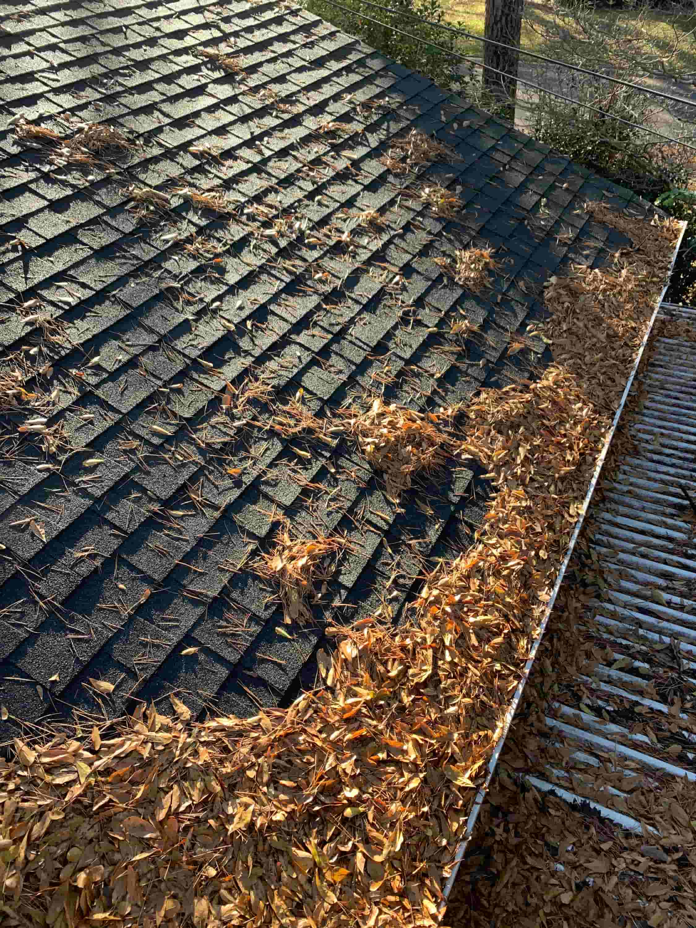 how to clean clogged gutters