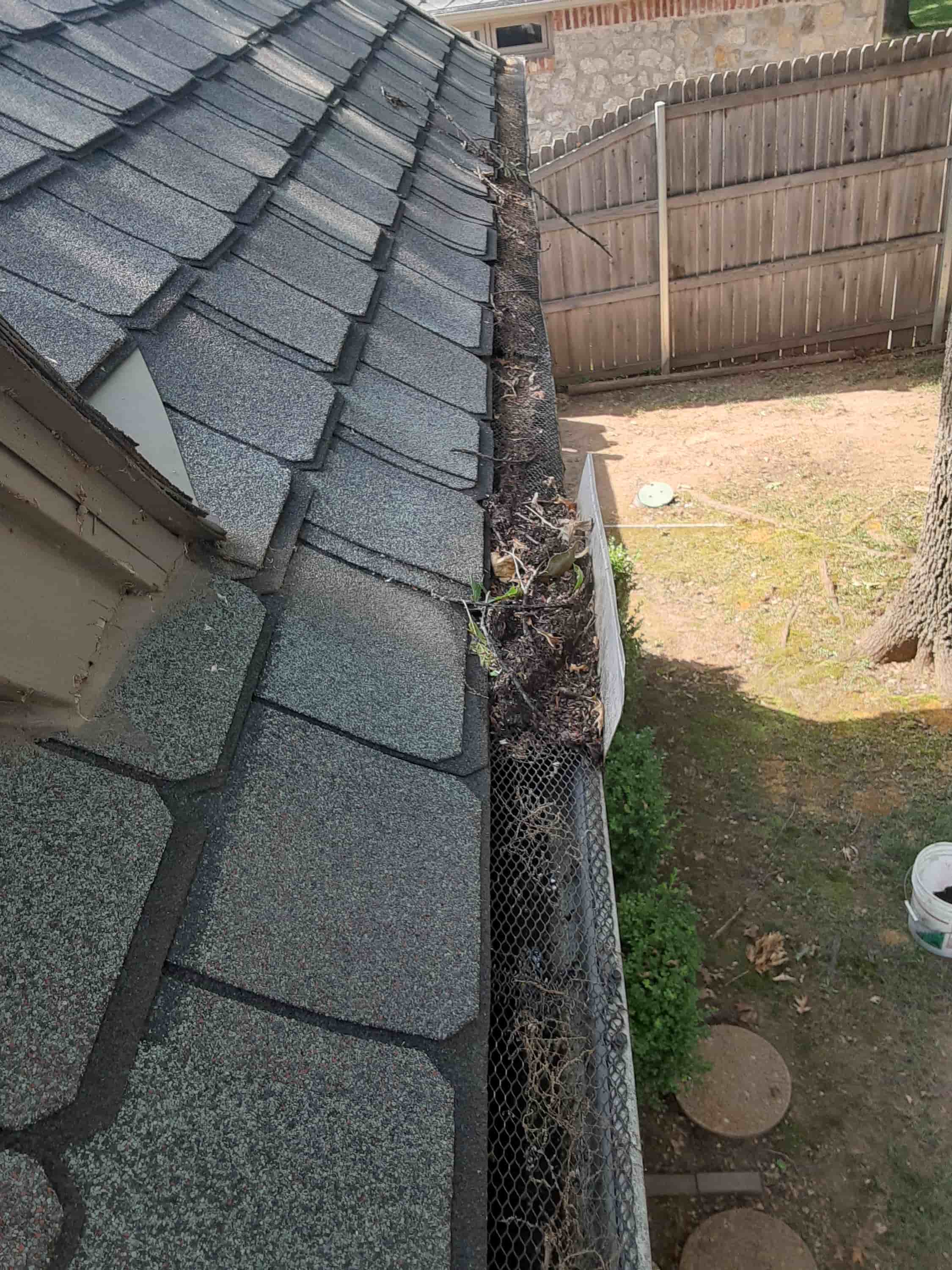how much cost gutter cleaning