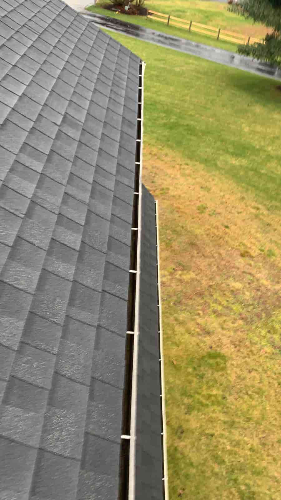 cleaning gutters and downpipes