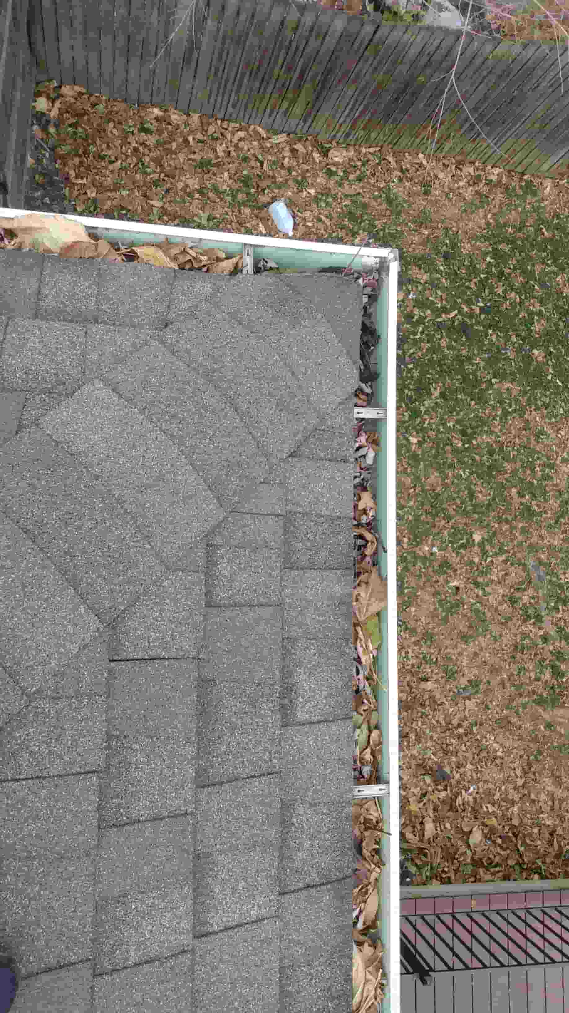 aluminum gutter cleaner