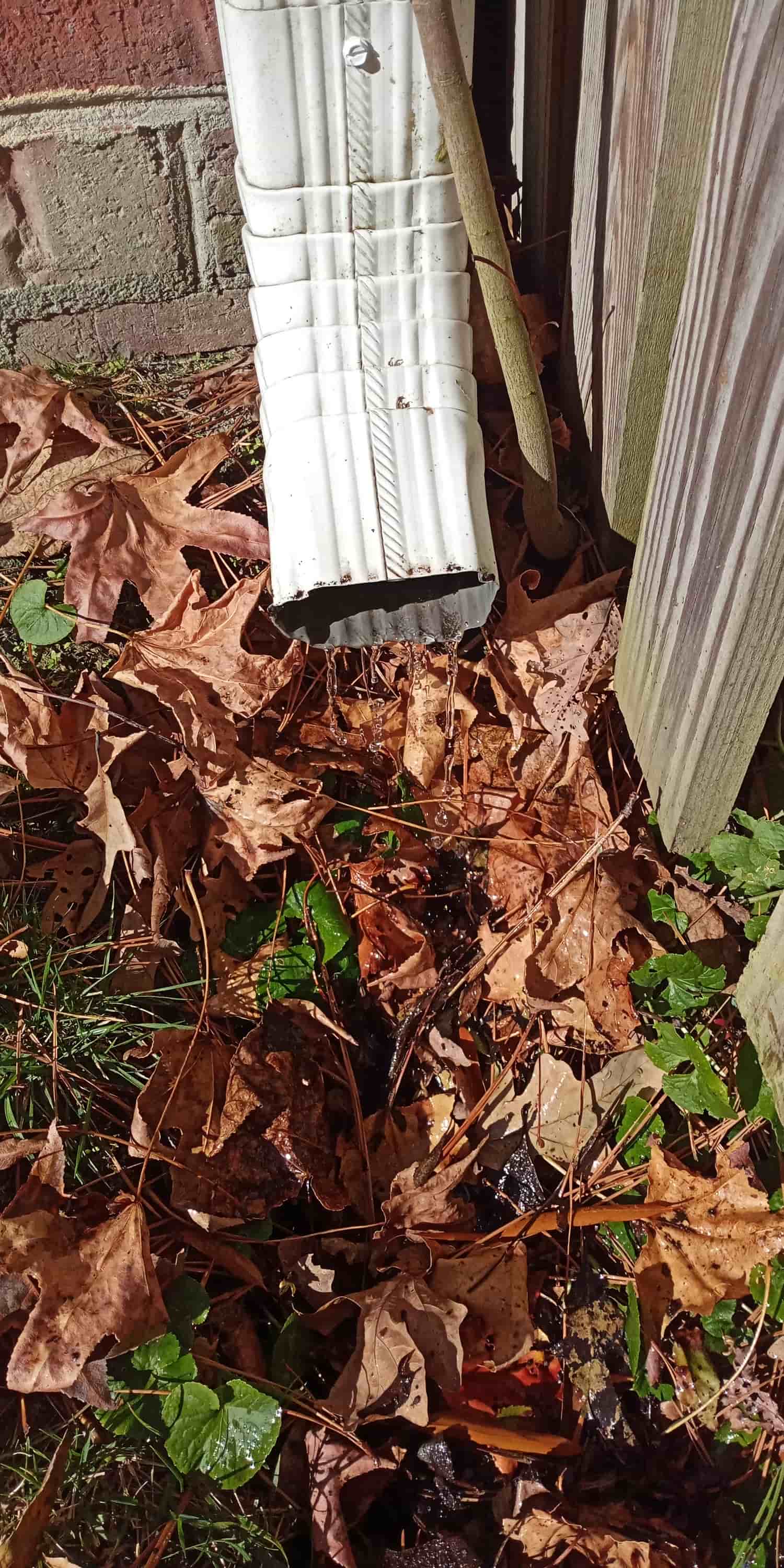 cleaning second story gutters