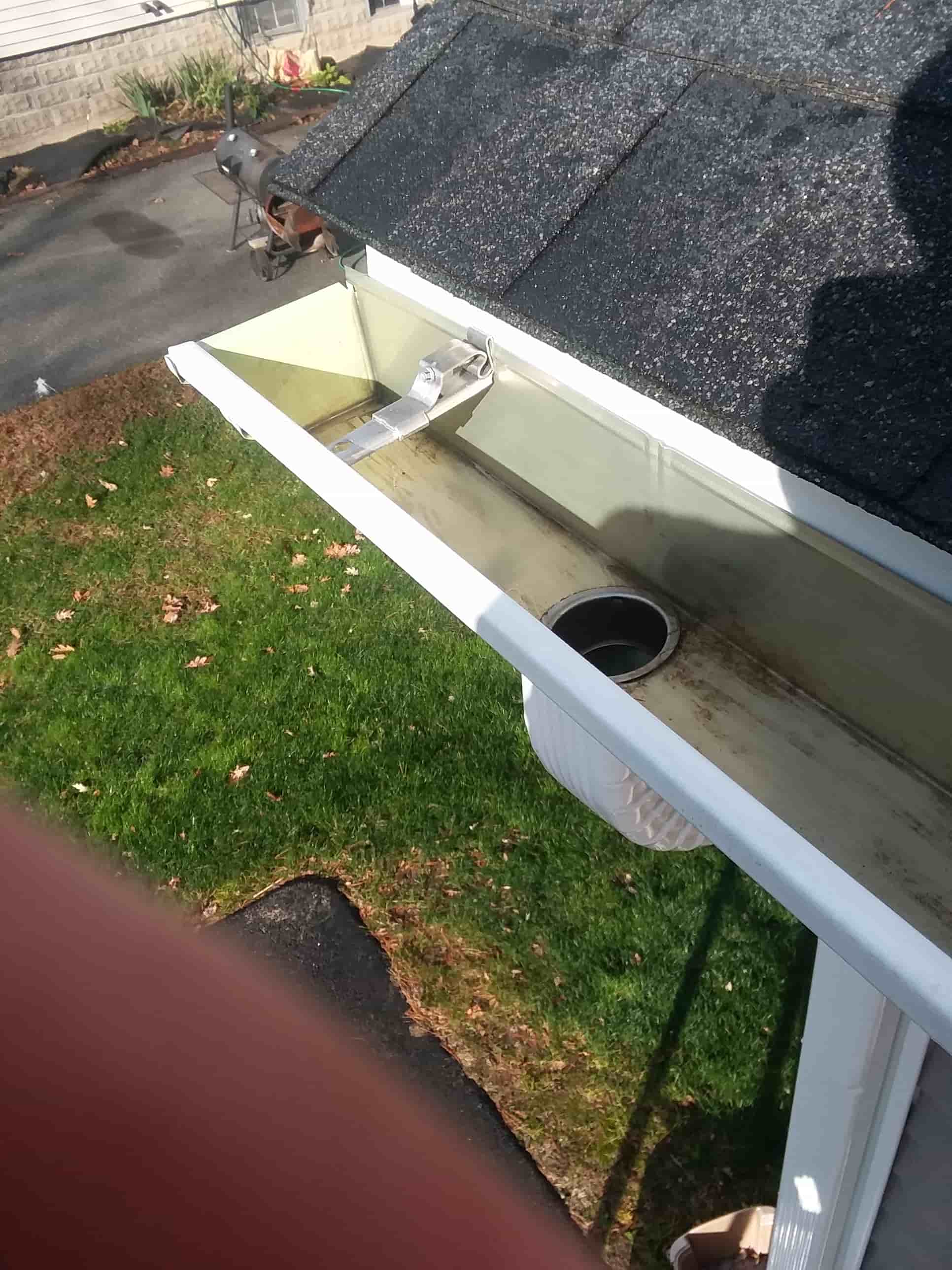 how to fix gutters