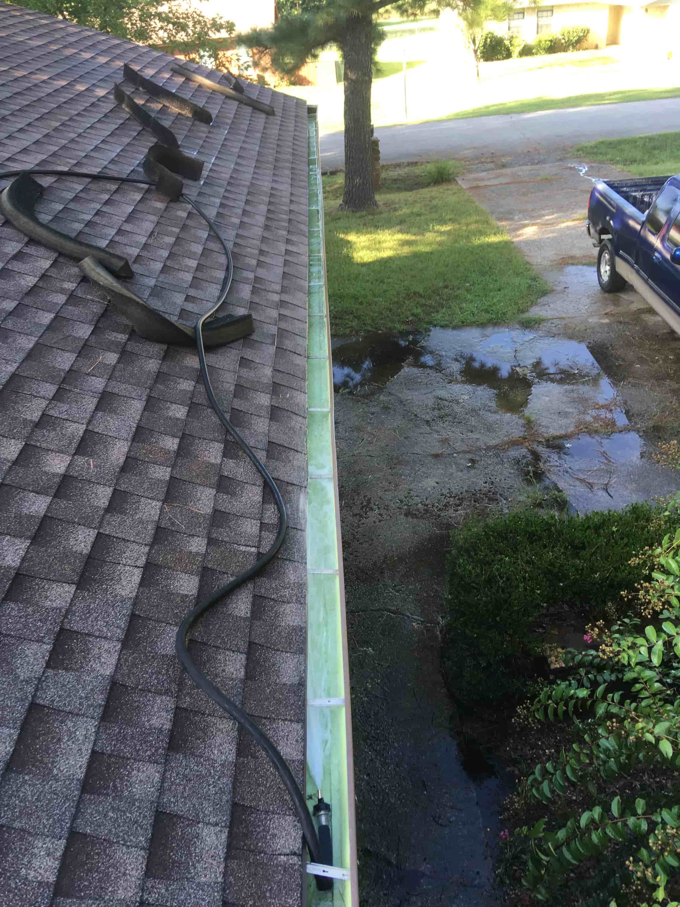 gutter cleaning tongs