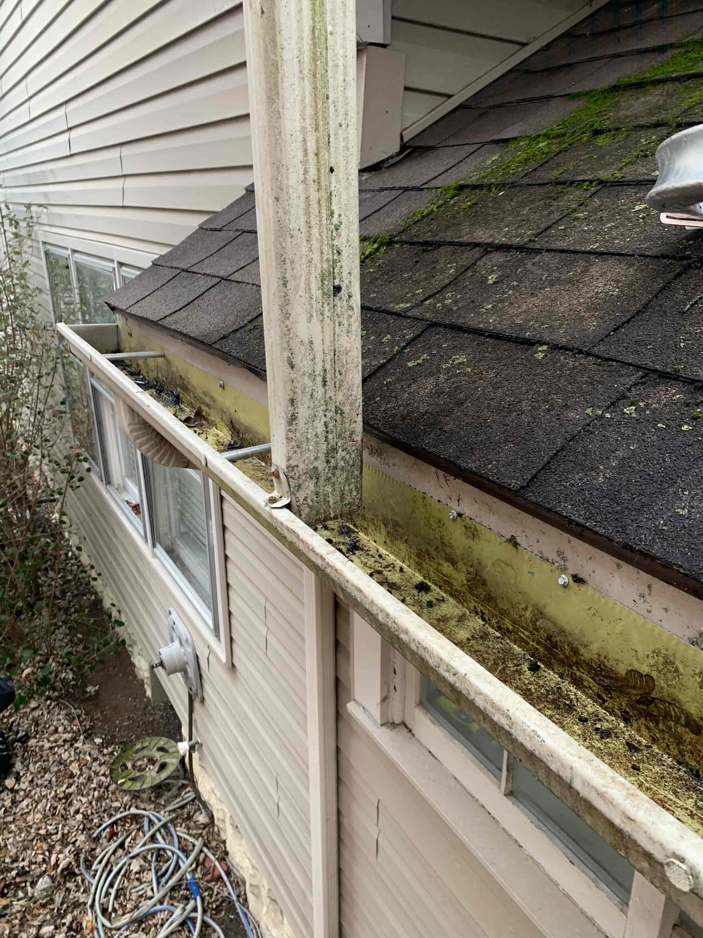 average price for gutter cleaning