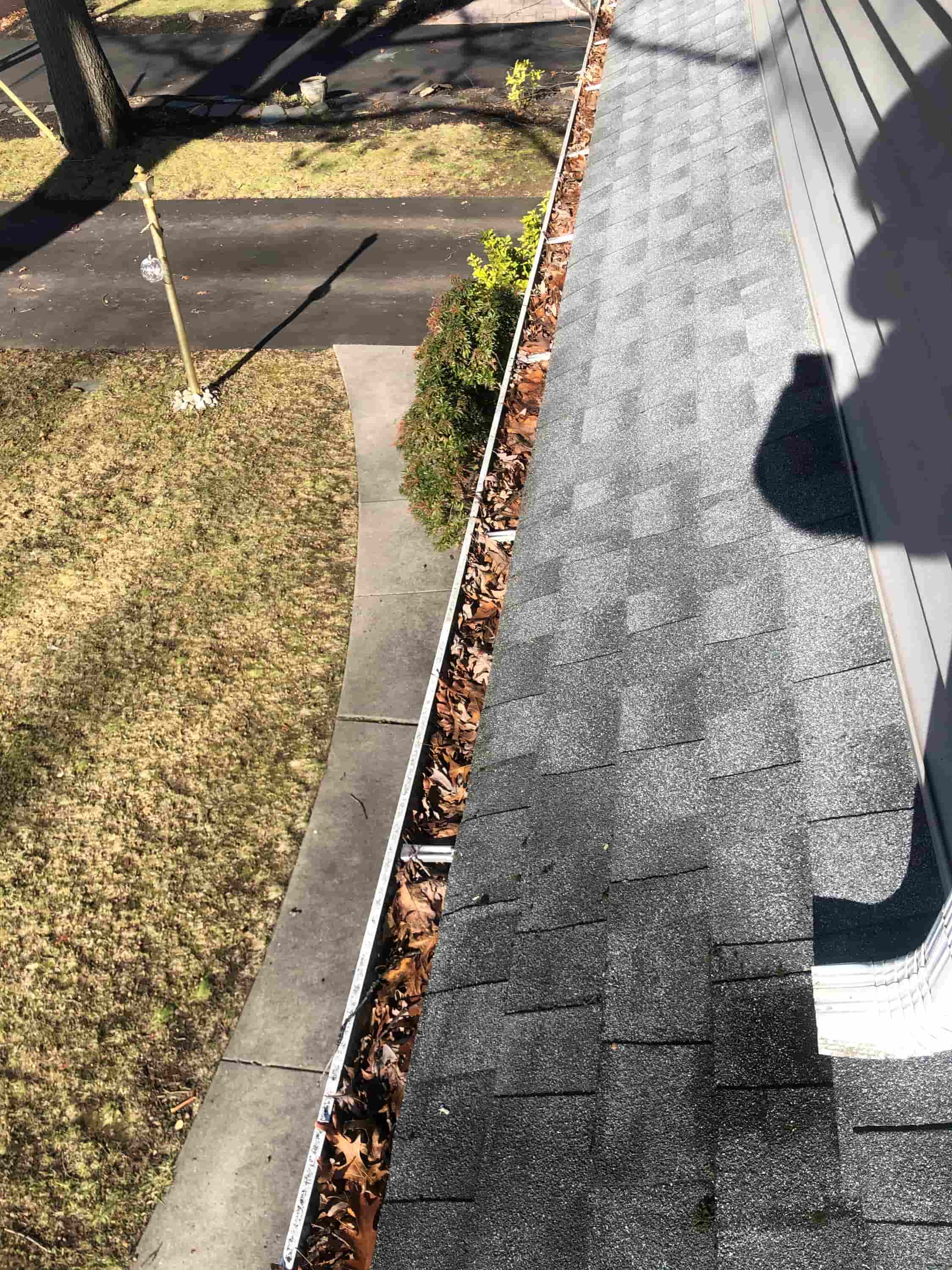 how to clean your gutters