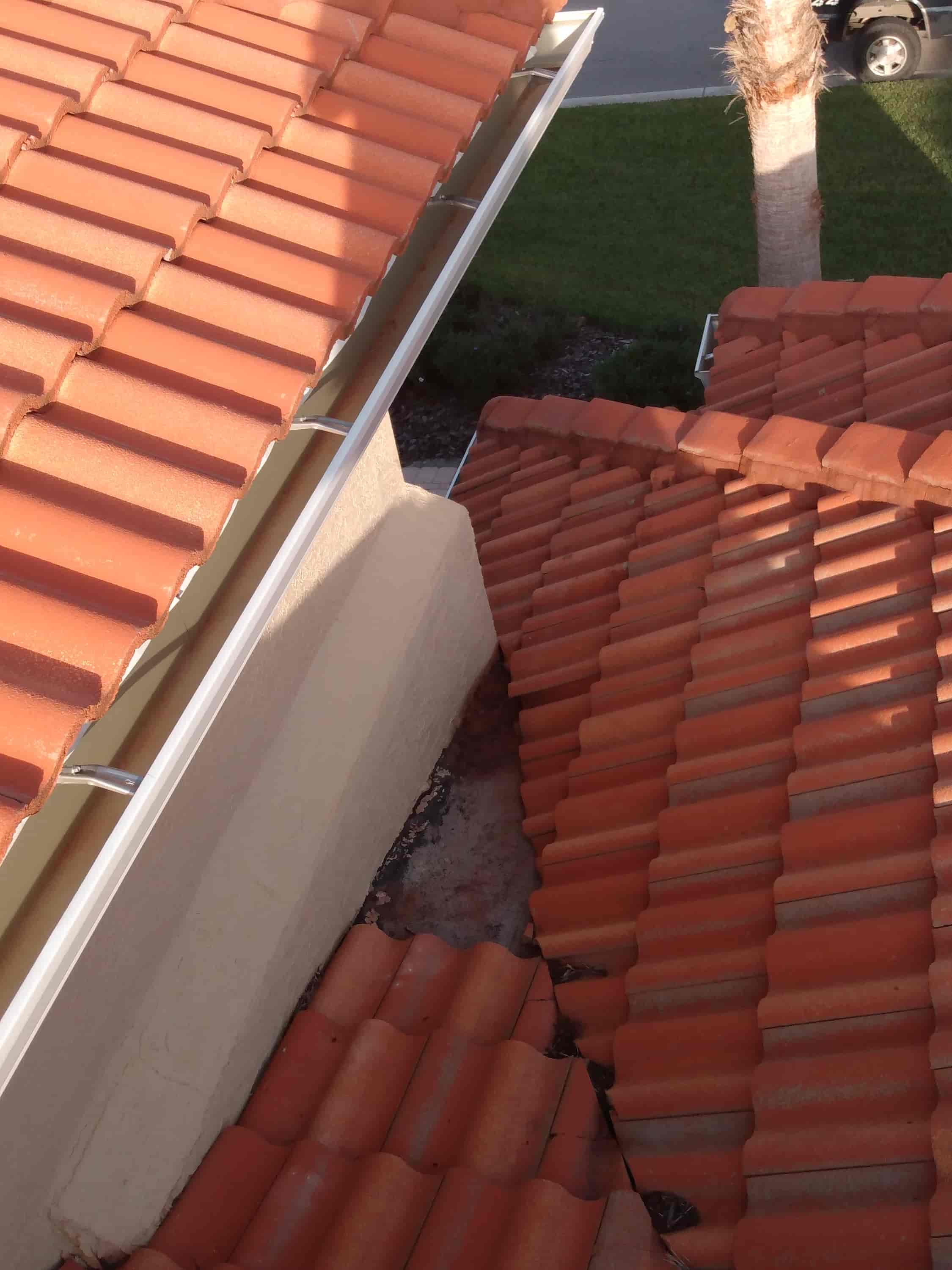 how to clean gutter without ladder