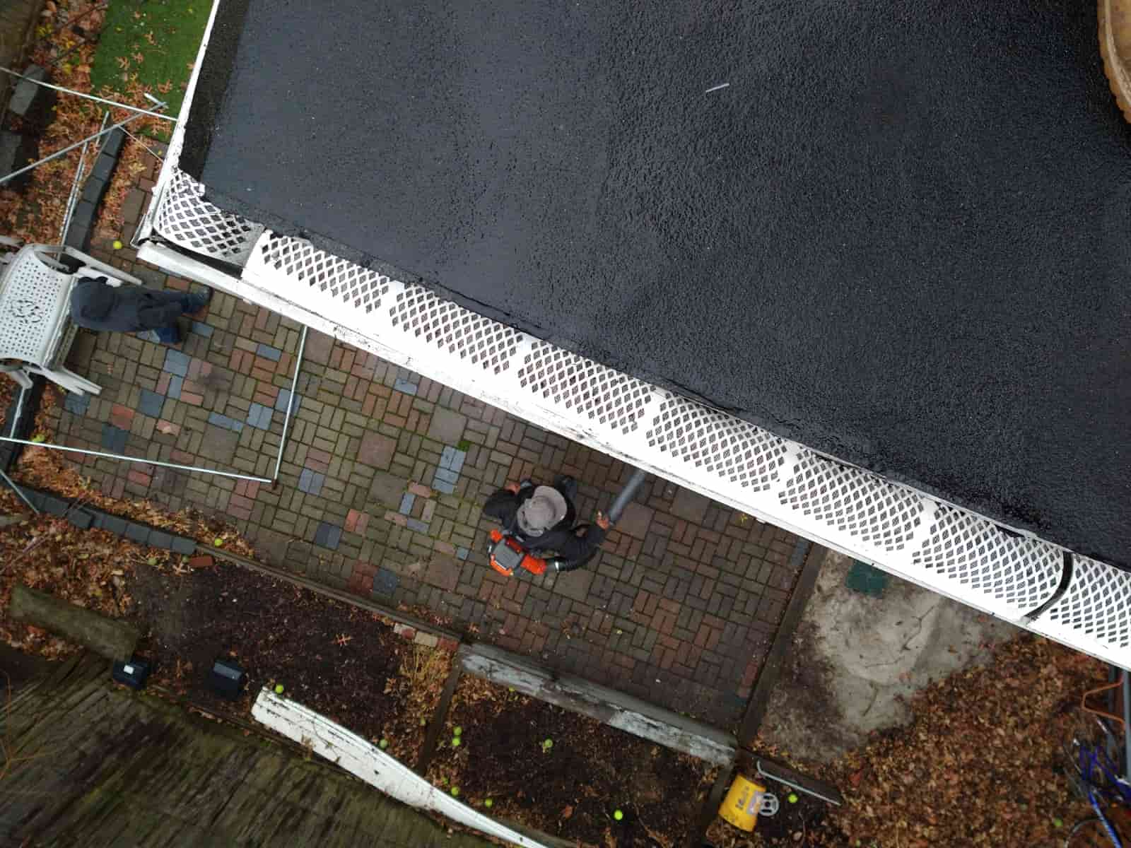 how to clean gutters without a ladder