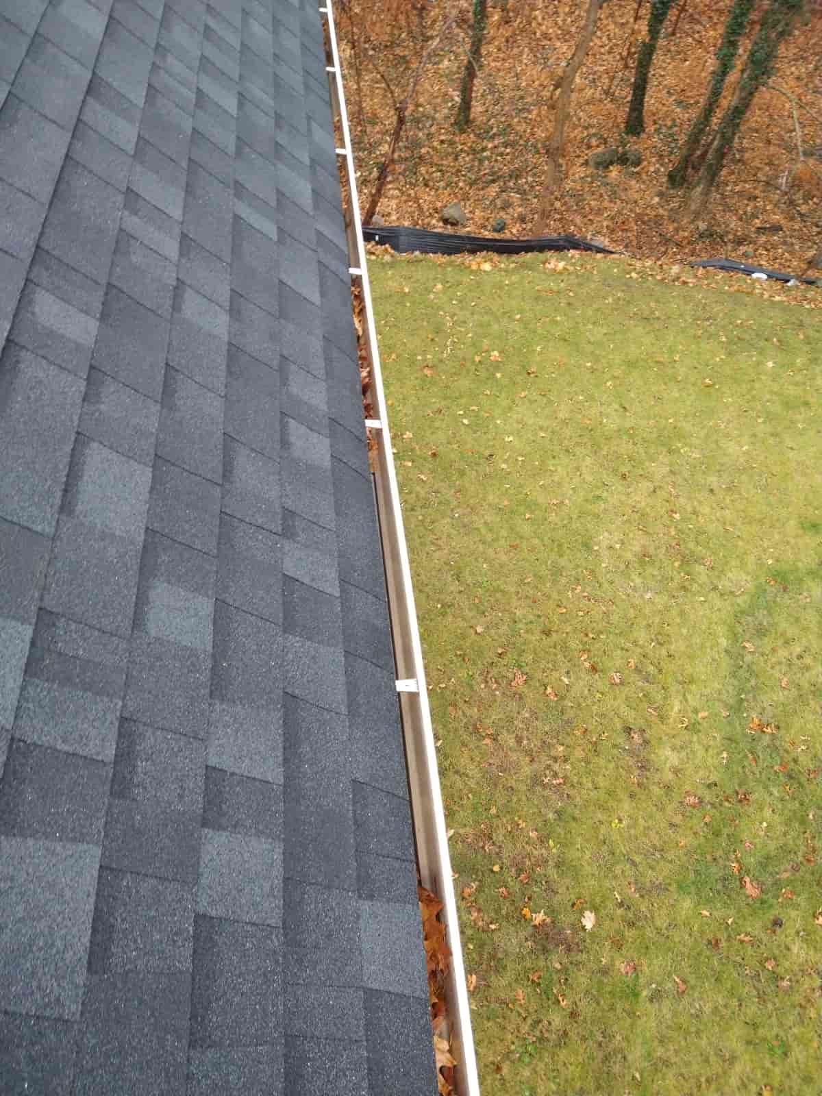 roof gutter and pipe cleaning set