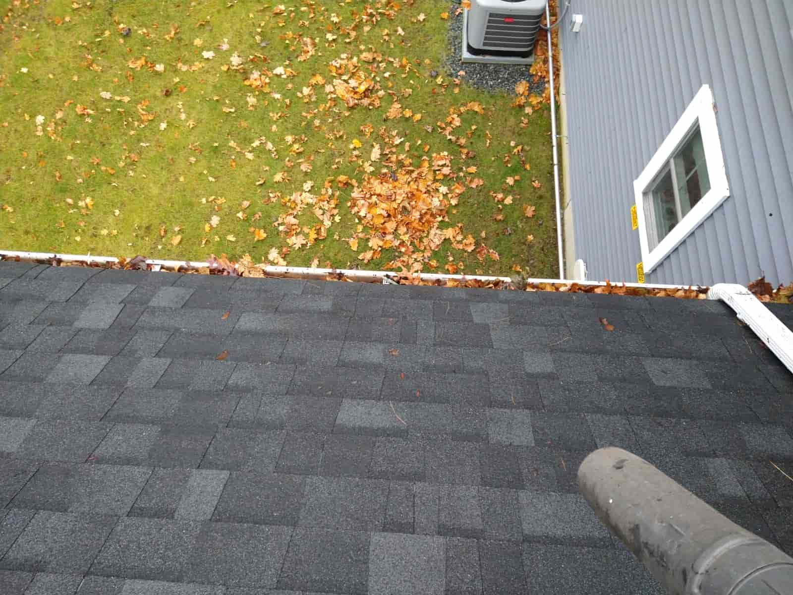 eavestrough cleaning cost