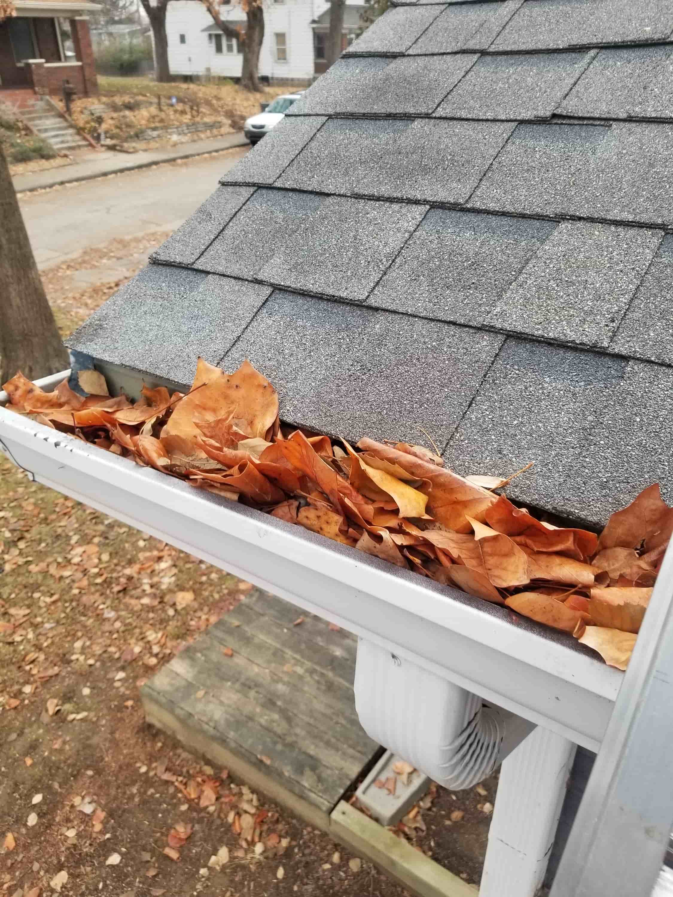 how to keep gutters clean