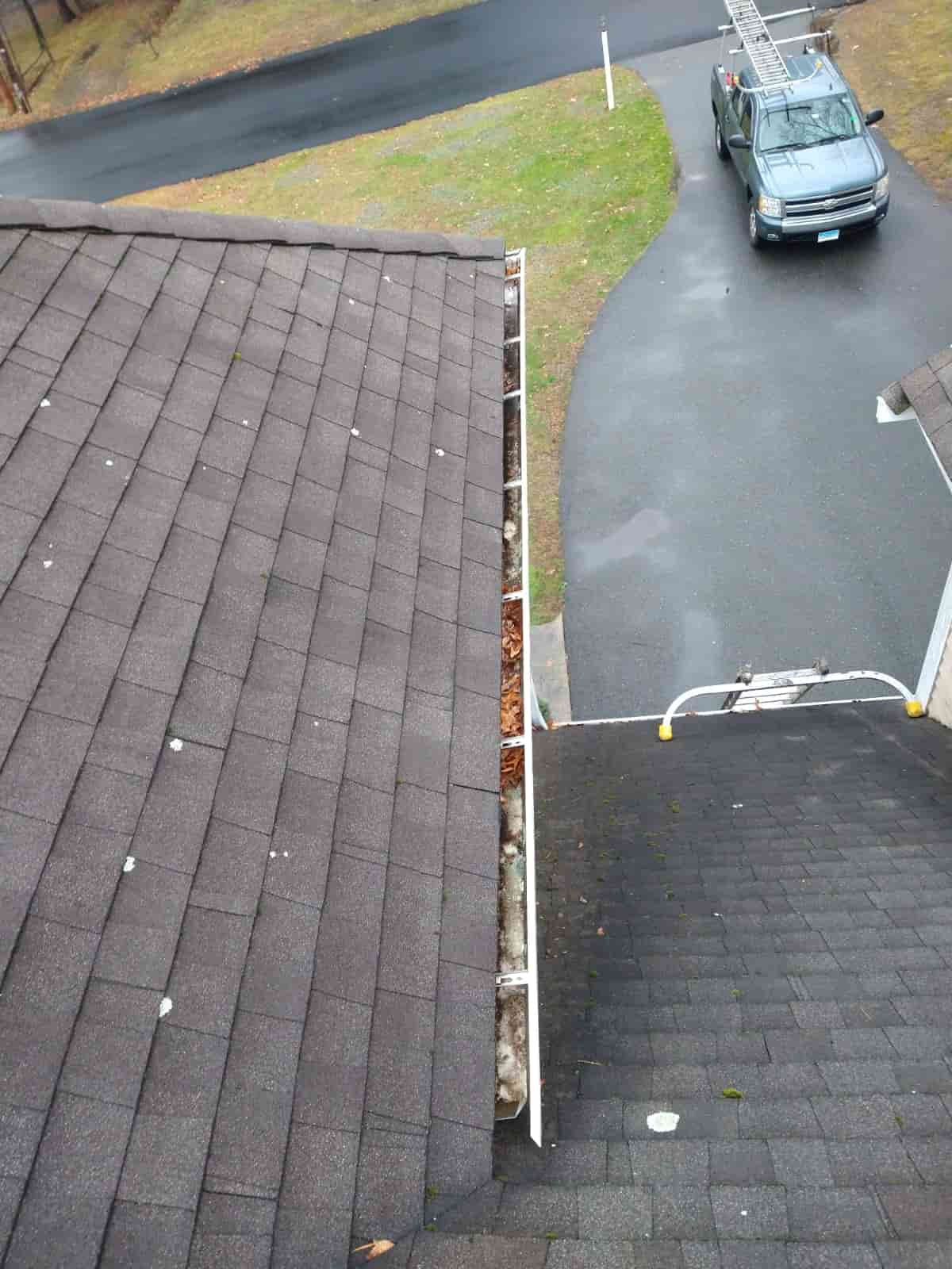 clean out gutters