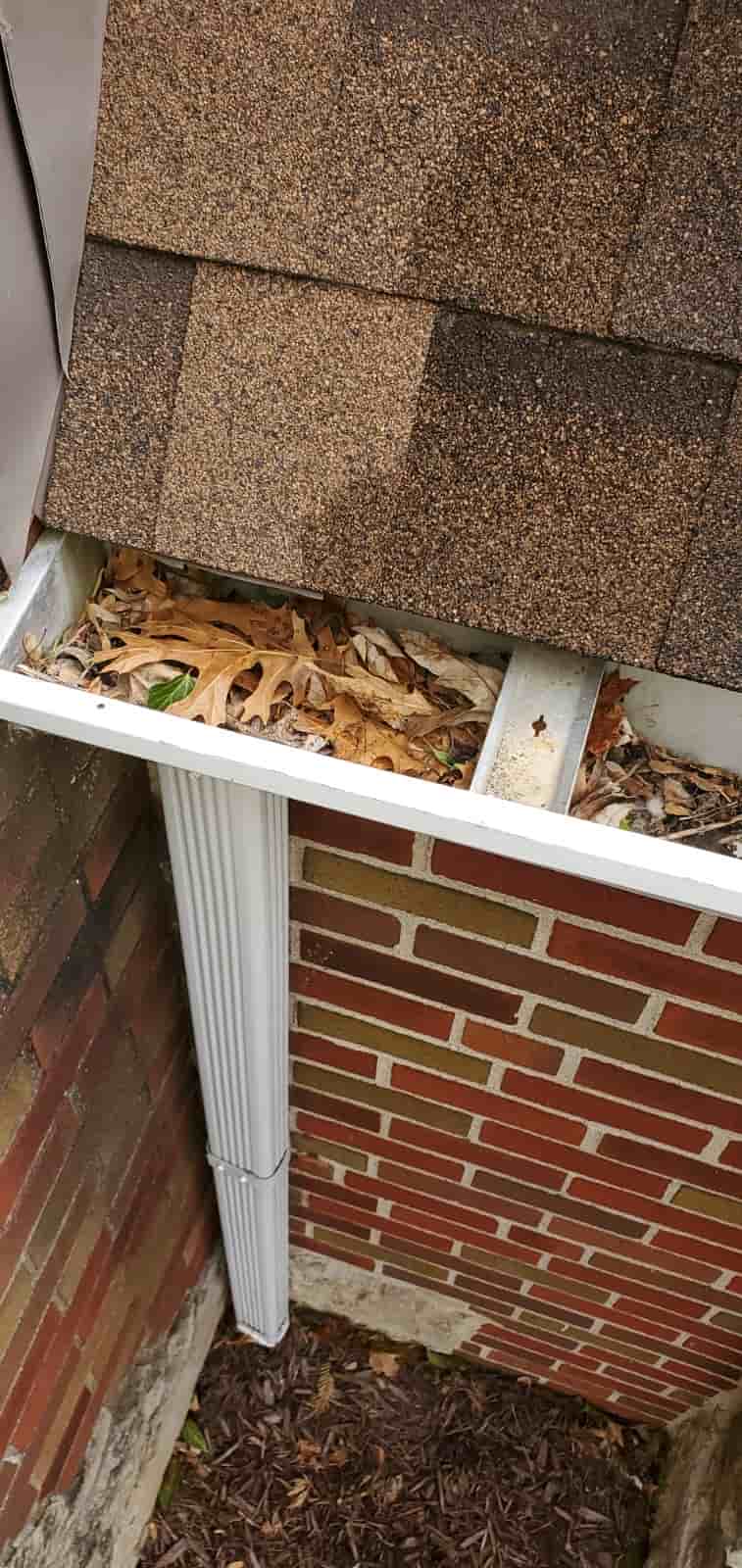 easy way to clean high gutters