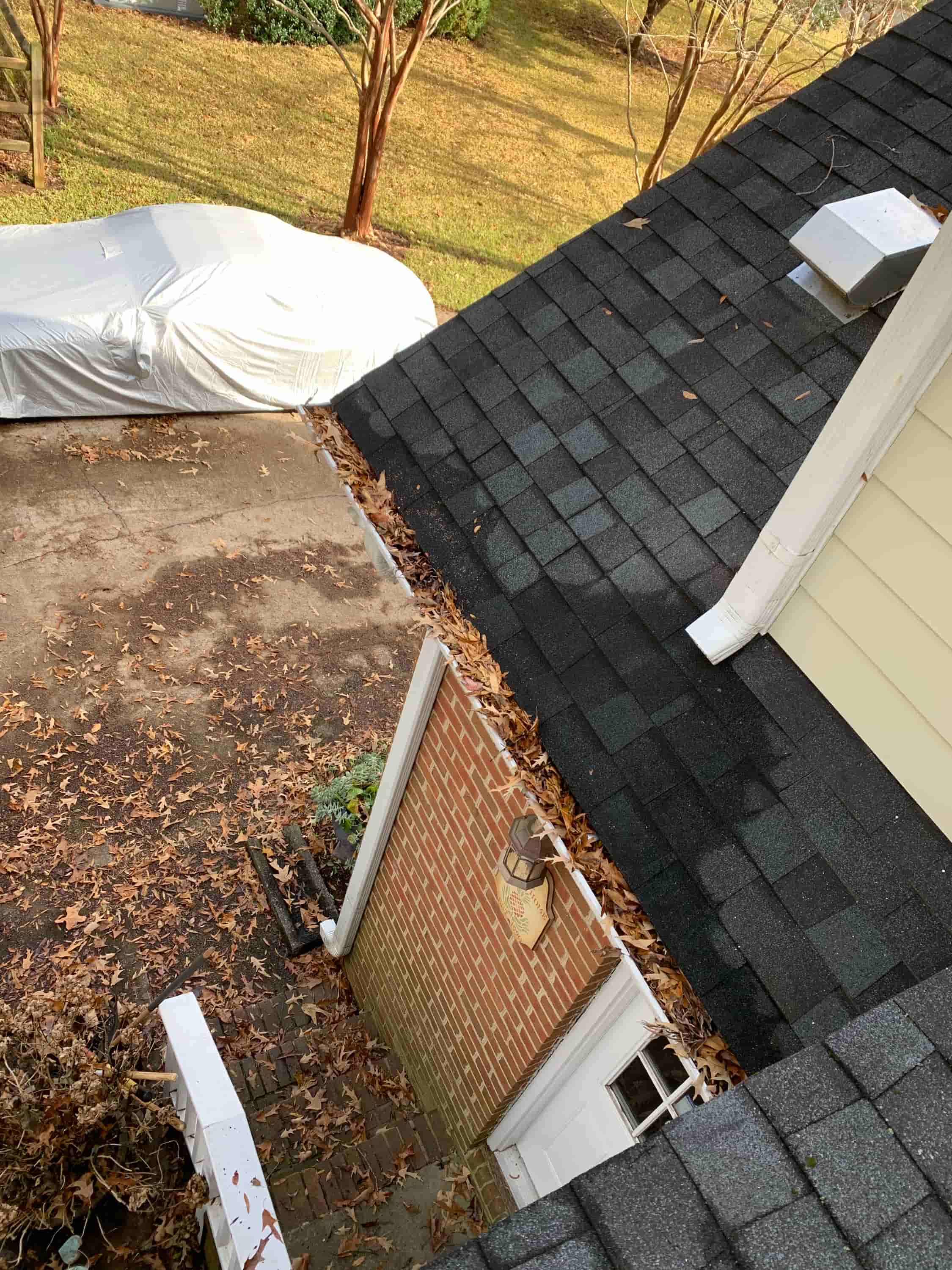 how to clean out gutters