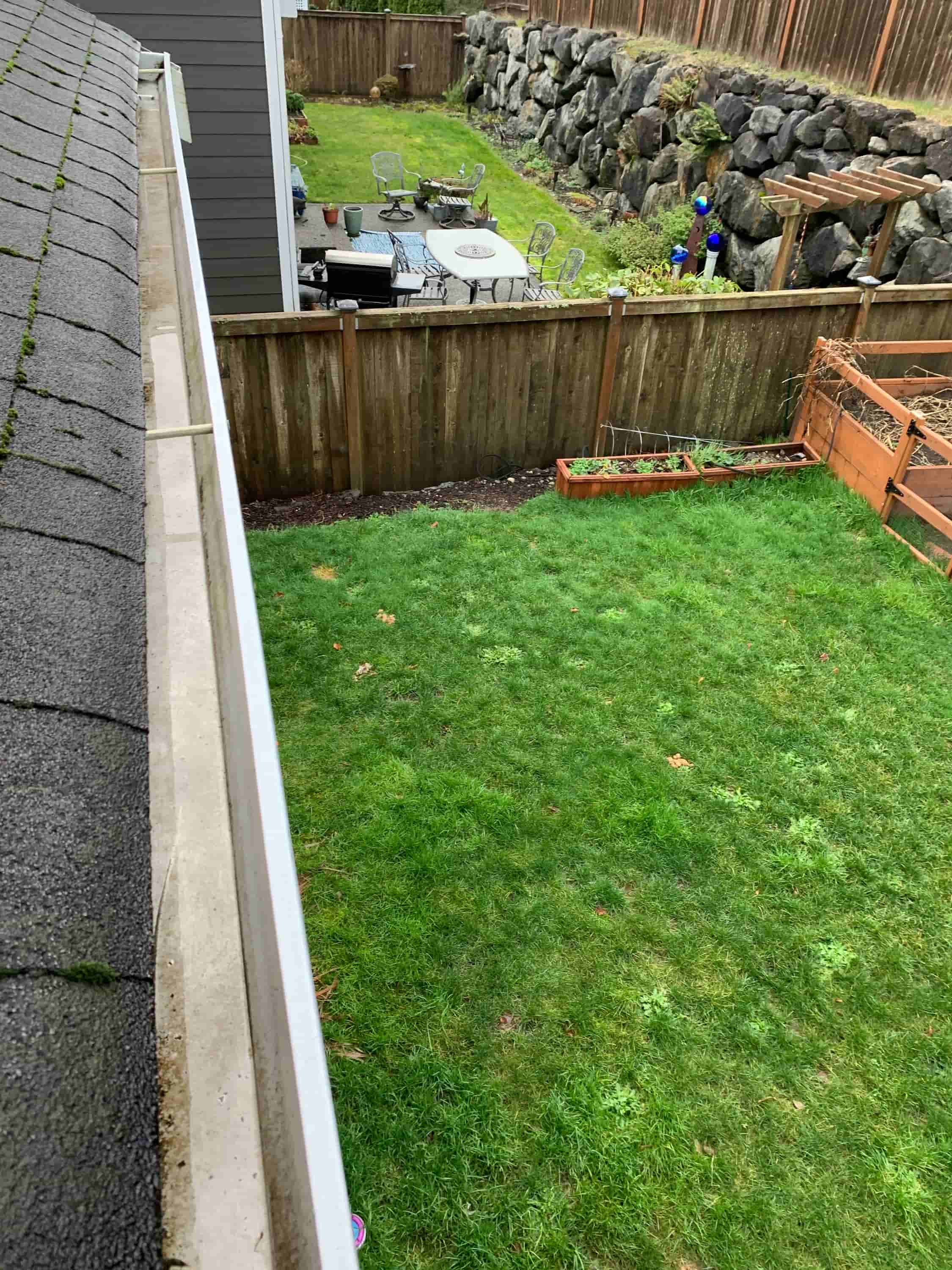 gutter cleaning with leaf blower