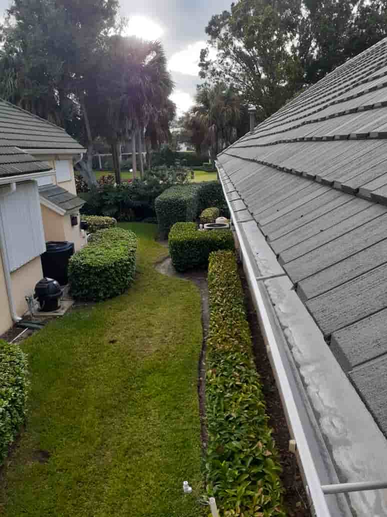 how to clean out house gutters