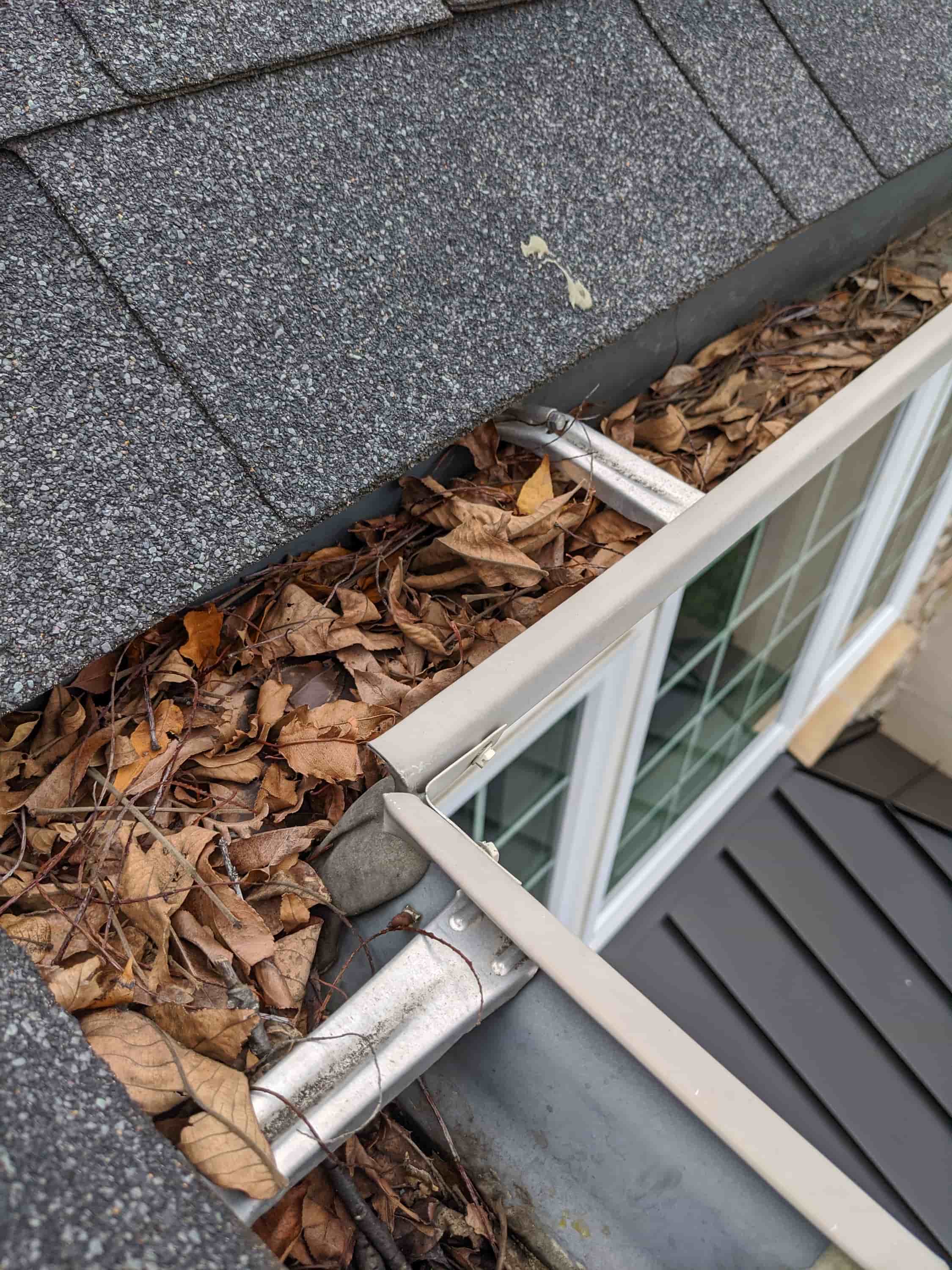ladder height to clean gutters