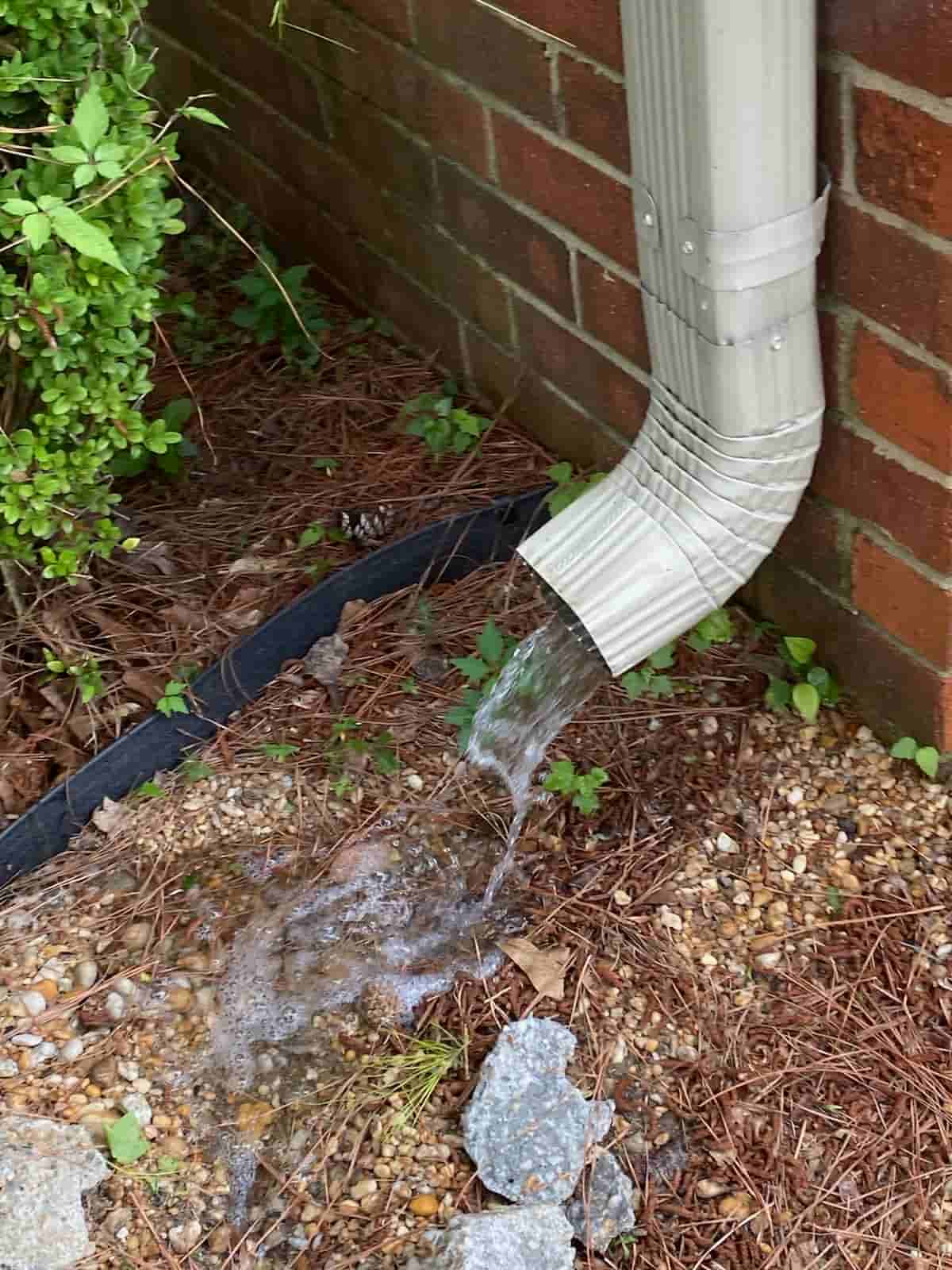 clean gutters from ground