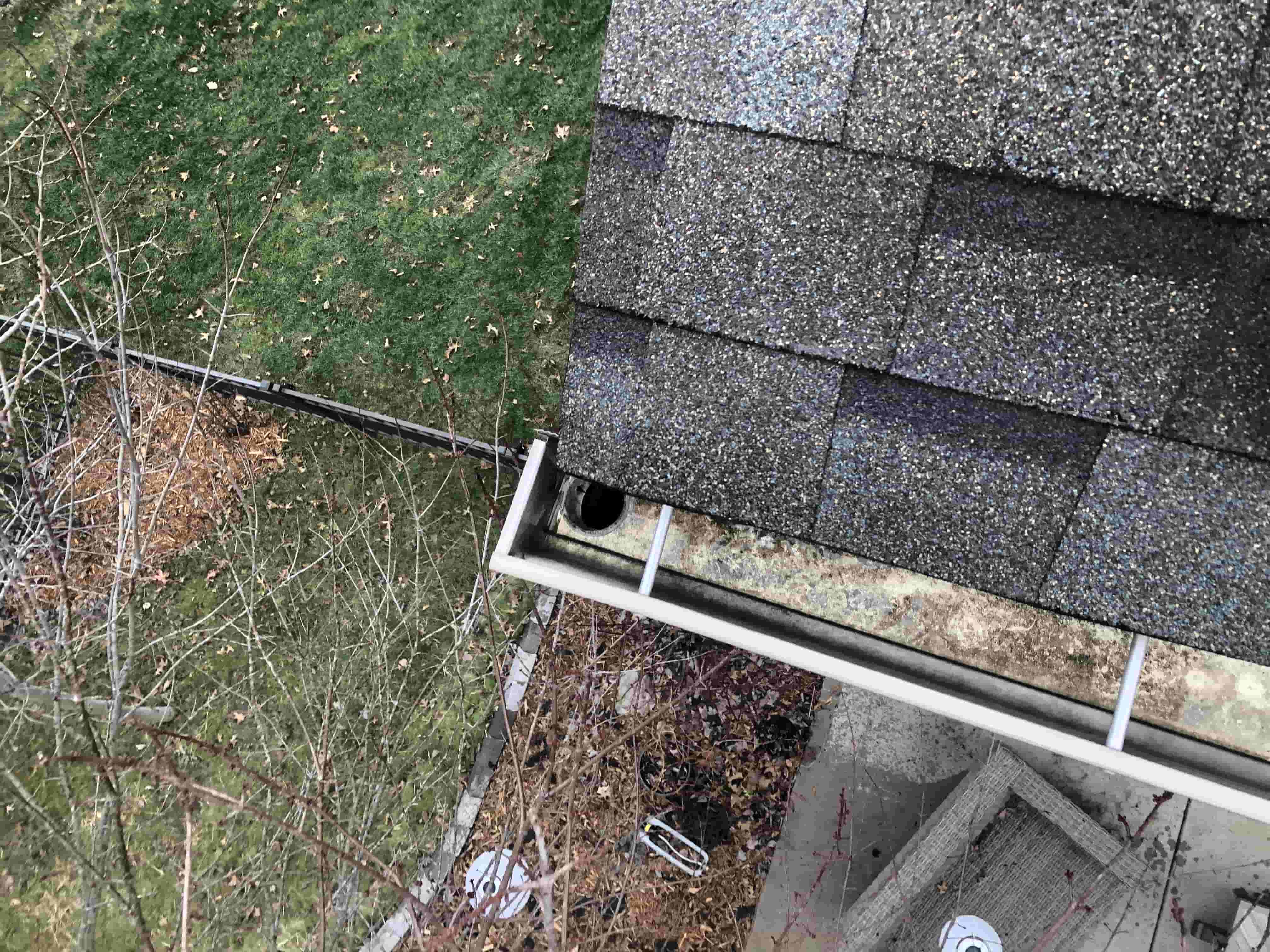 ladder height to clean gutters