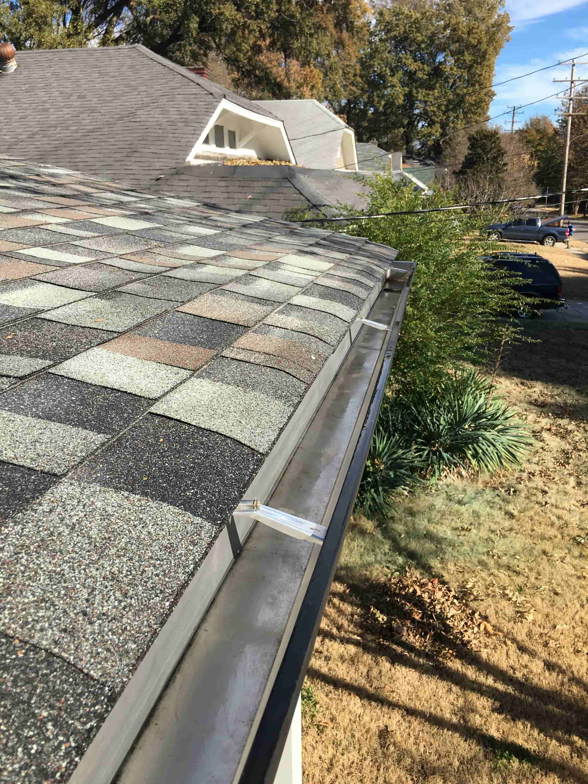 best time to clean gutters