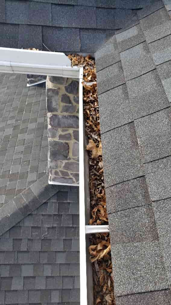 how to clean gutters up high