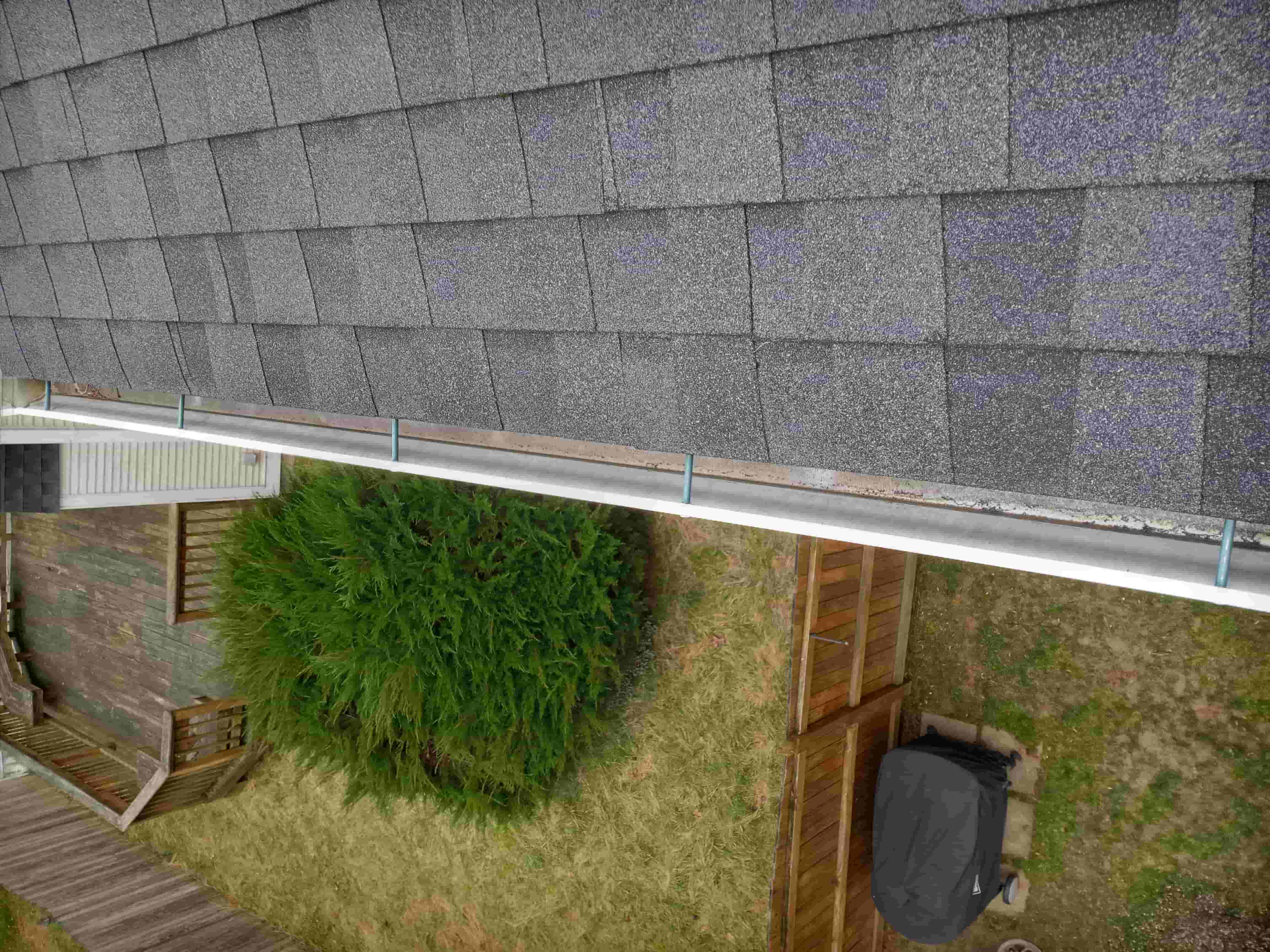 best tool for cleaning gutters