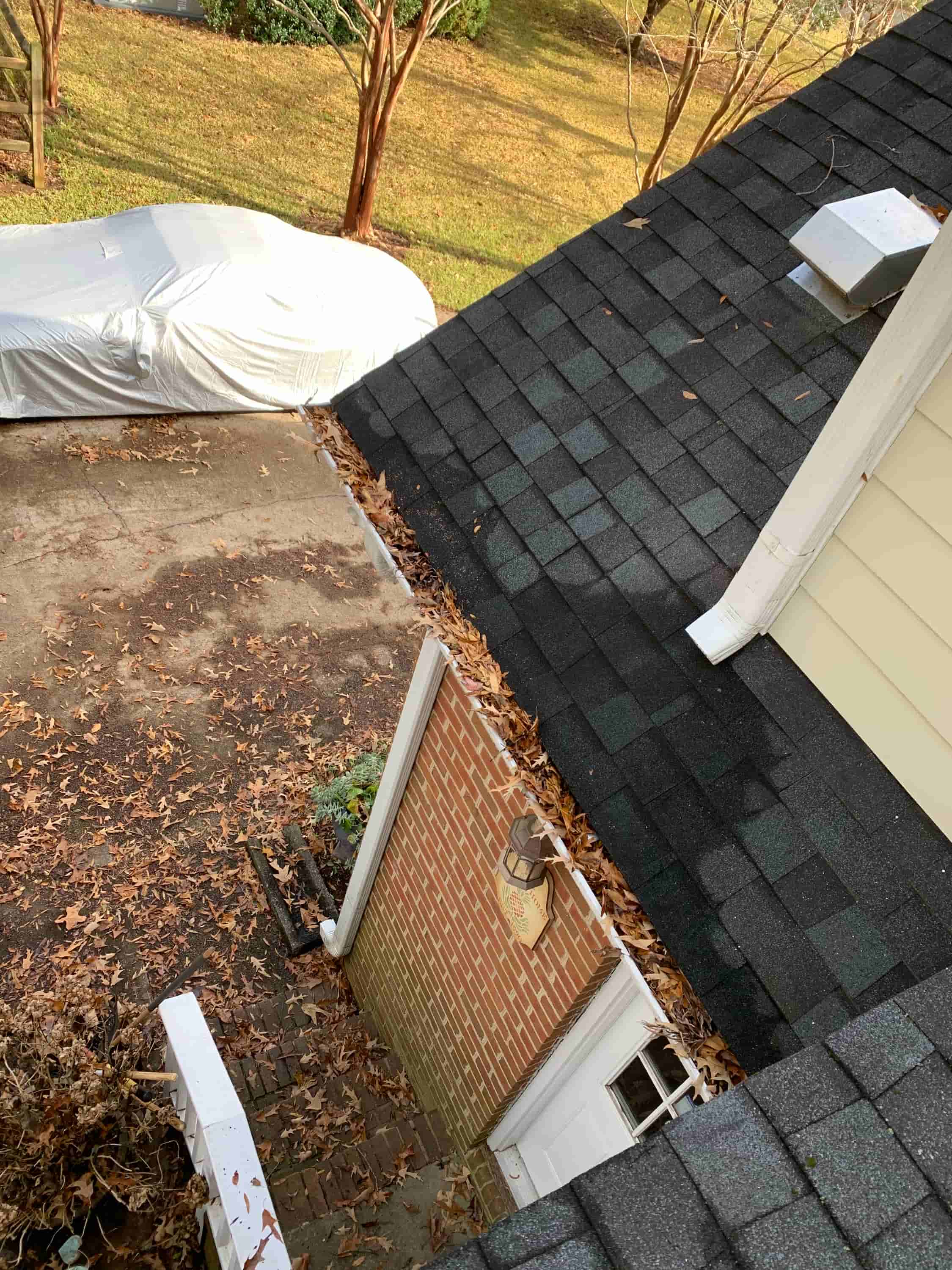 what does gutter cleaning cost