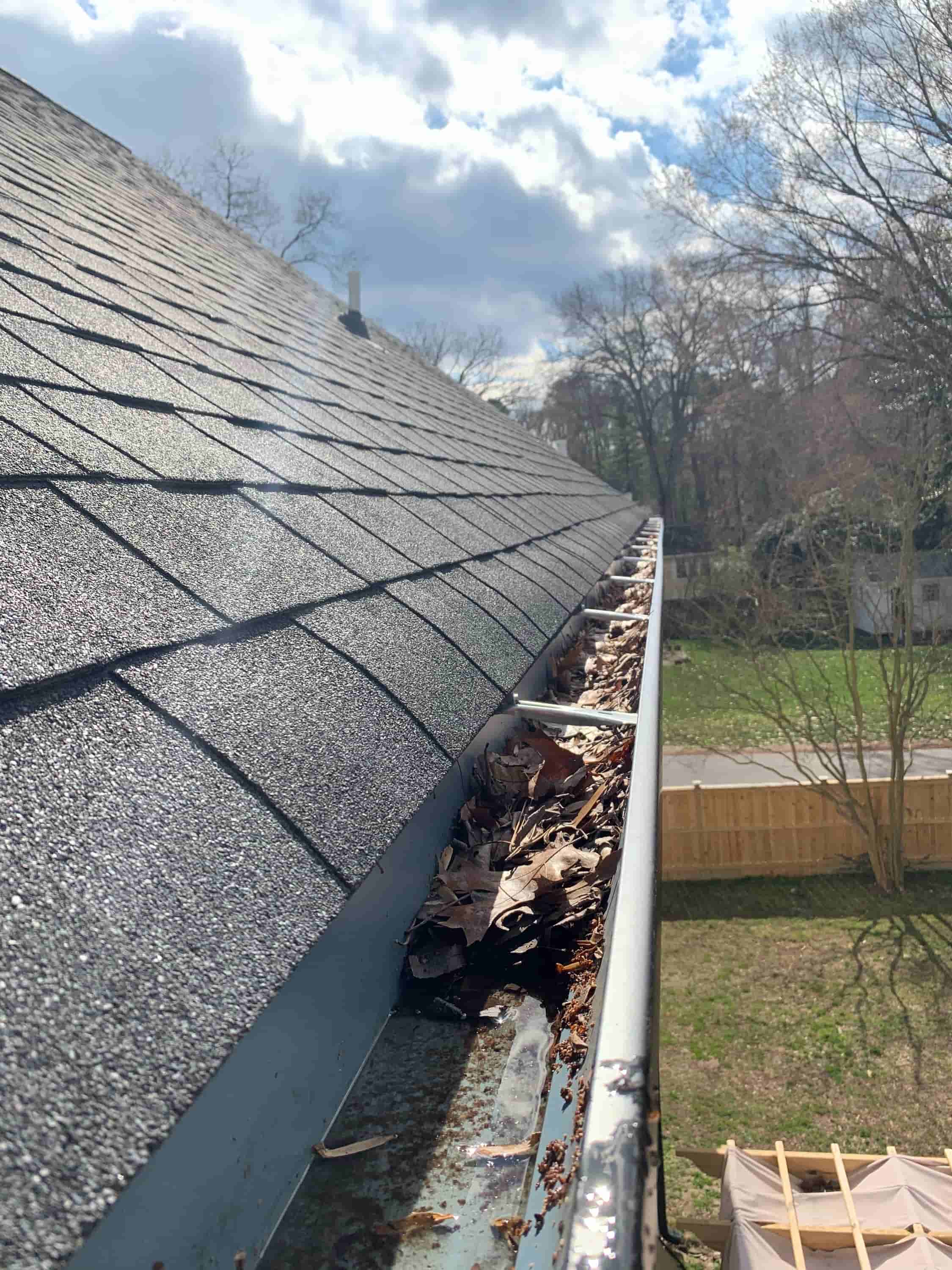 gutter cleaning service cost