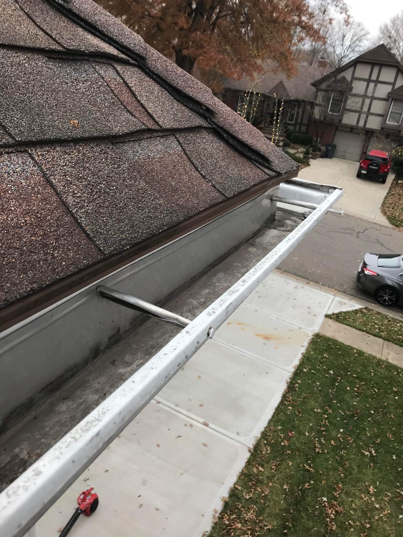 roof and gutter