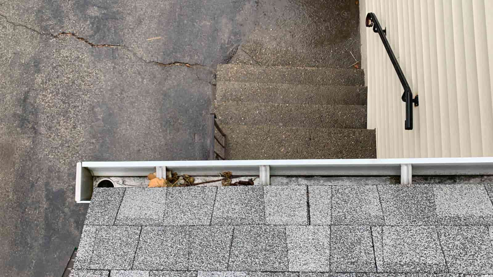 ladder for gutter work