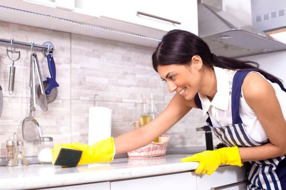 HOUSE CLEANING SERVICES