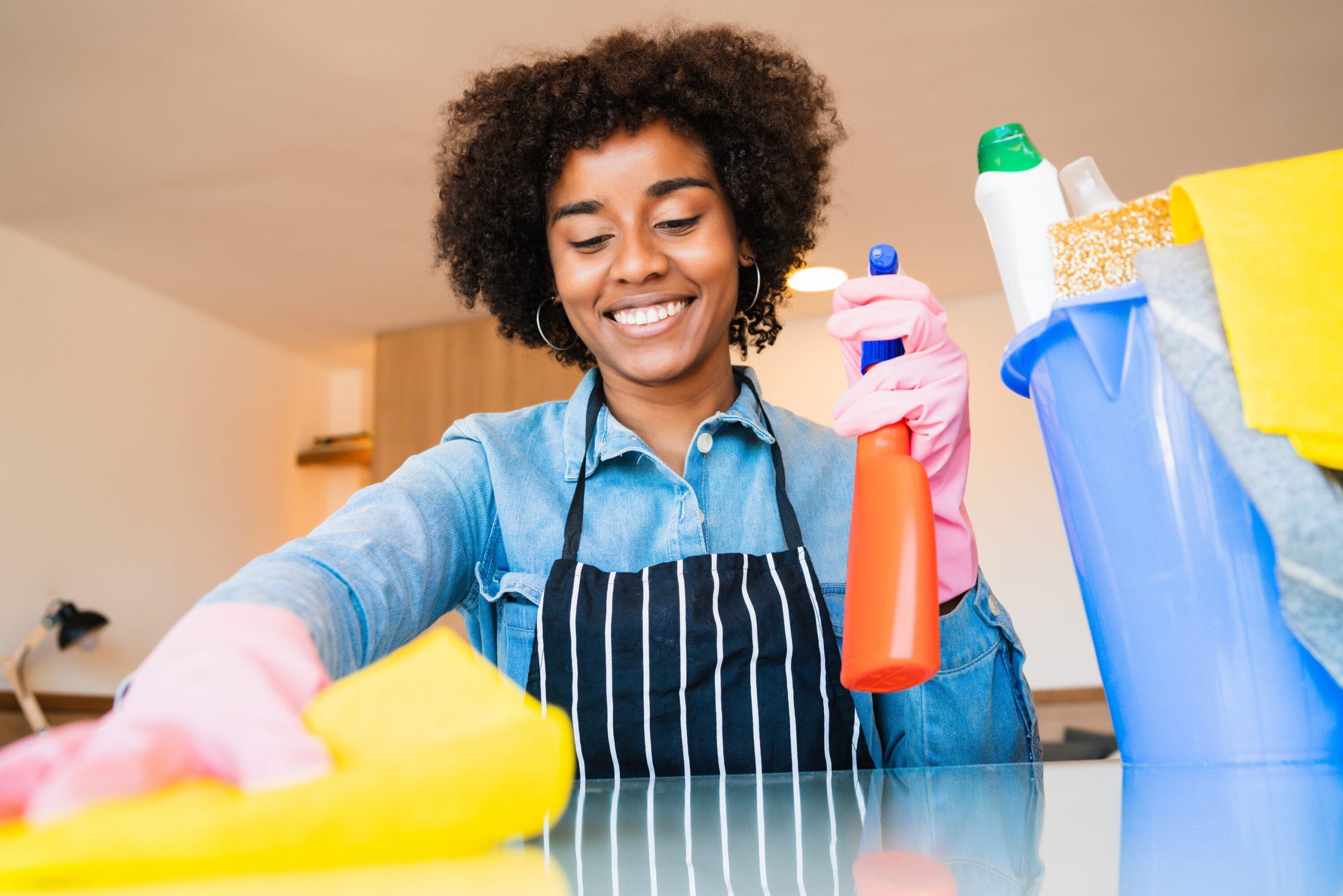 VACATION RENTAL CLEANING