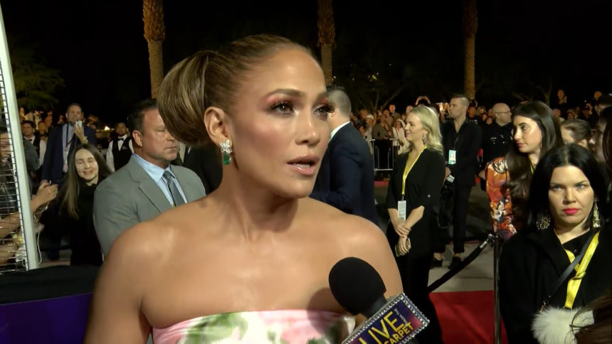 JENNIFER LOPEZ