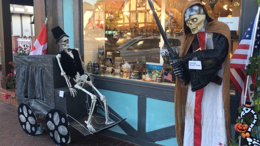 Solvang Scarecrow Fest 2019
