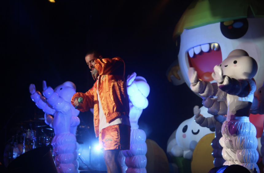 J Balvin 2