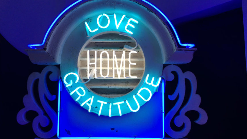 ROD LATHIM LOVE HOME LIGHTER