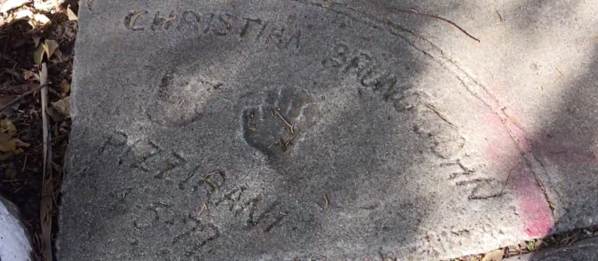 Hotel handprints