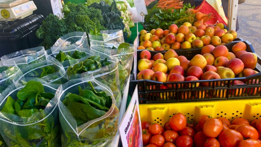 Farmers market Solvang crops
