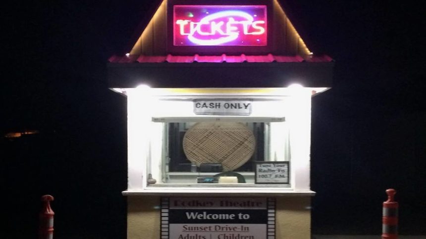 San Luis Obispo's Sunset Drive-In movie theater reopens - KEYT | KCOY