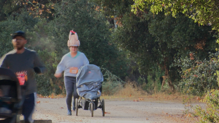 TURKEY TROT VO .00_00_27_17.Still001