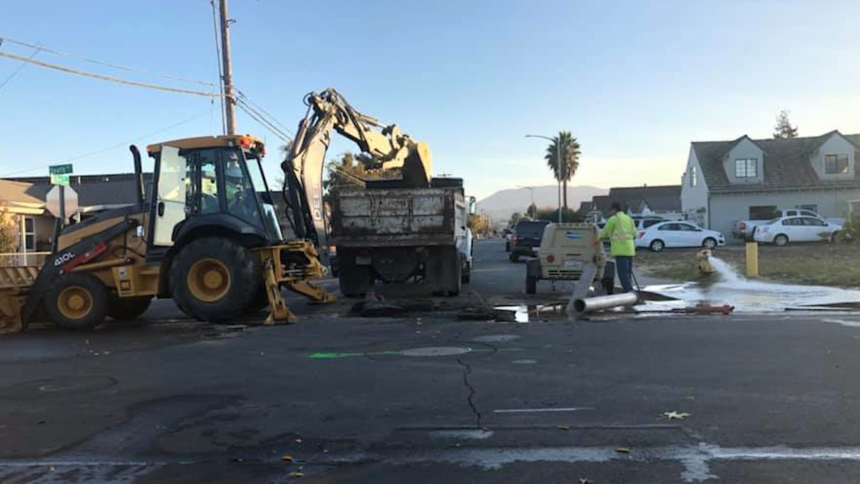 hollister water main break line street