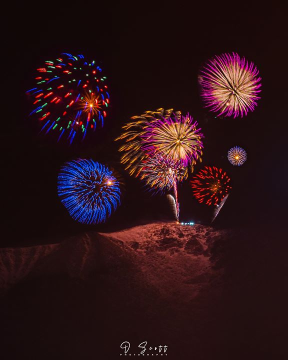 daniel forster fireworks nye