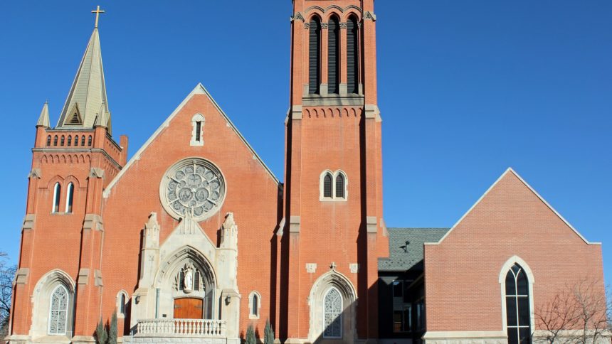 Diocese of Colorado Springs says public Mass returning