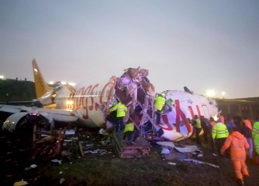 Turkey: Plane skids off runway in airport in Istanbul